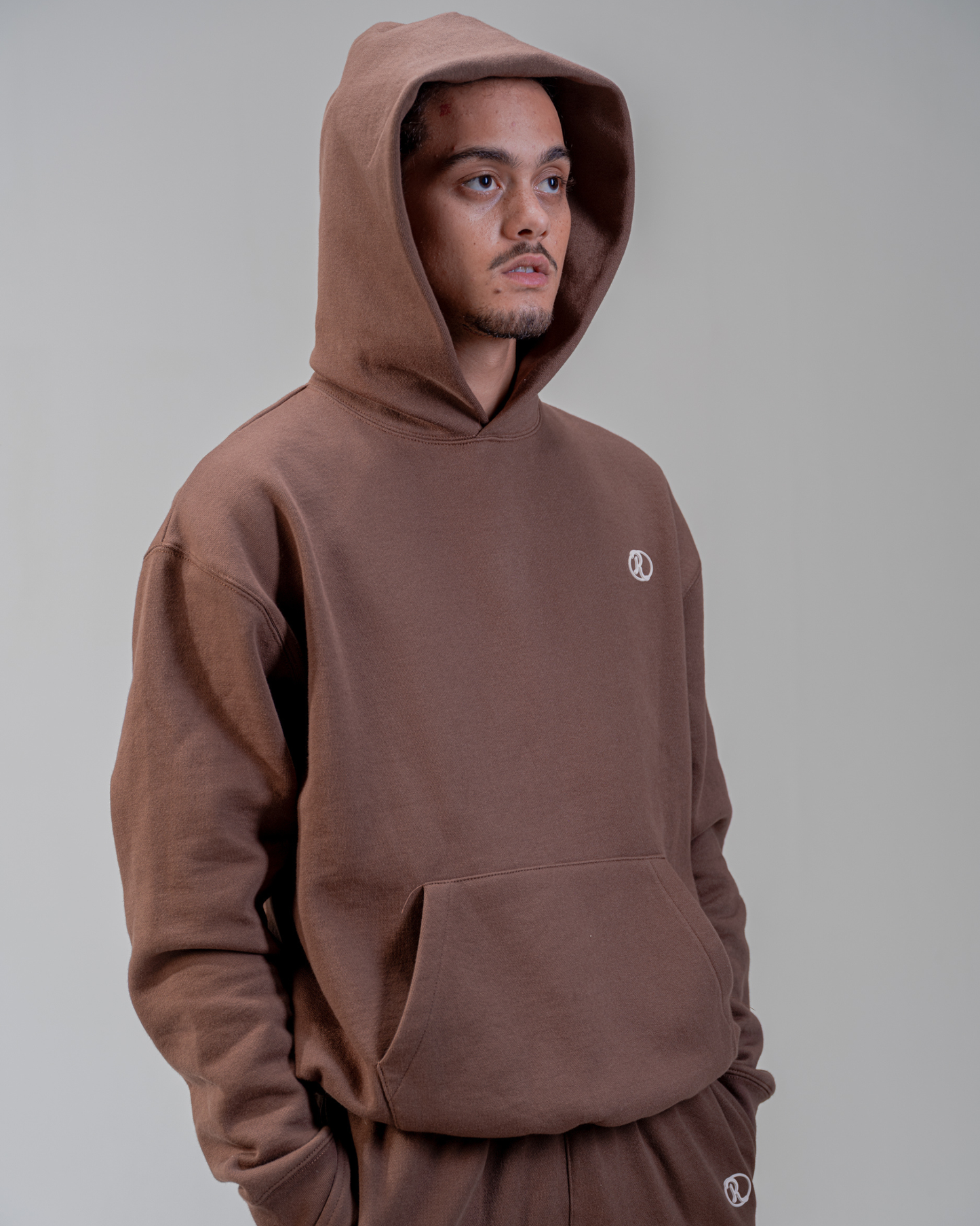 SWEAT À CAPUCHE [MOCHA]