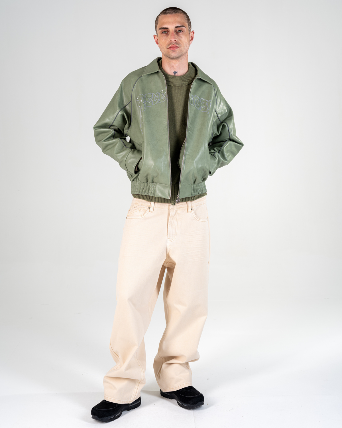VESTE EN SIMILICUIR [OLIVE]