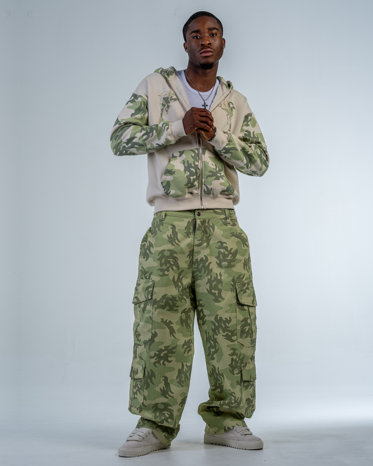 PANTALON CARGO CAMO [MILITARY GREEN]