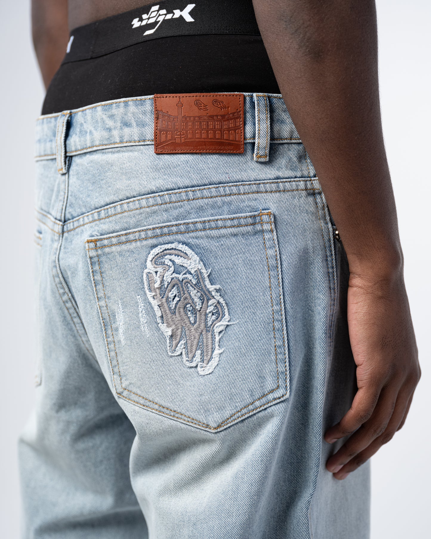 JEAN FLARE FIT ZIPPÉ [BLEU]